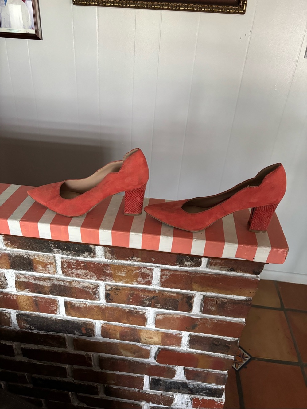 Kelly & Katie Coral Suede Scalloped Block Heel Pumps